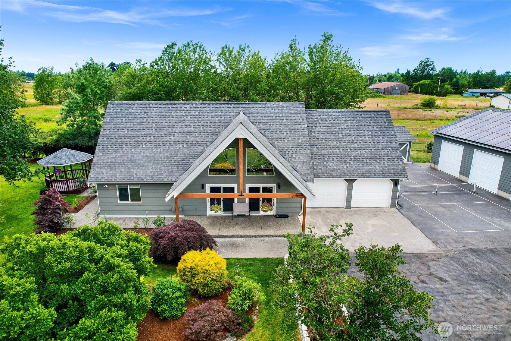727 Lange Road Property Photo 1