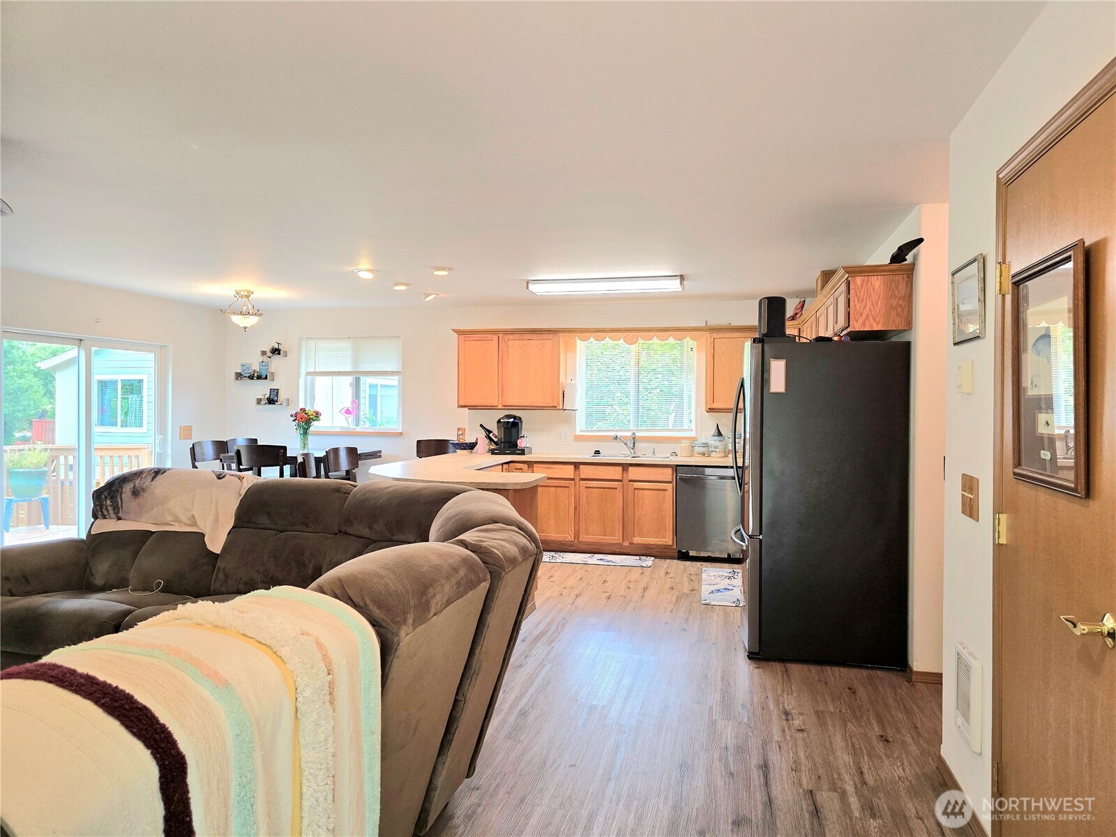 501 S Olympia Street Property Photo 23