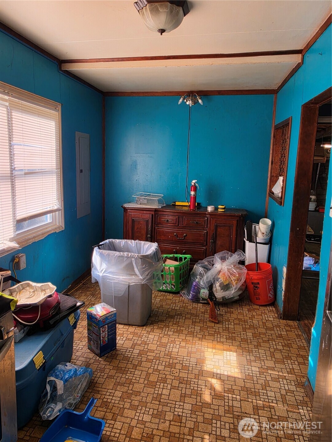 1518 W 1st Street Property Photo 7