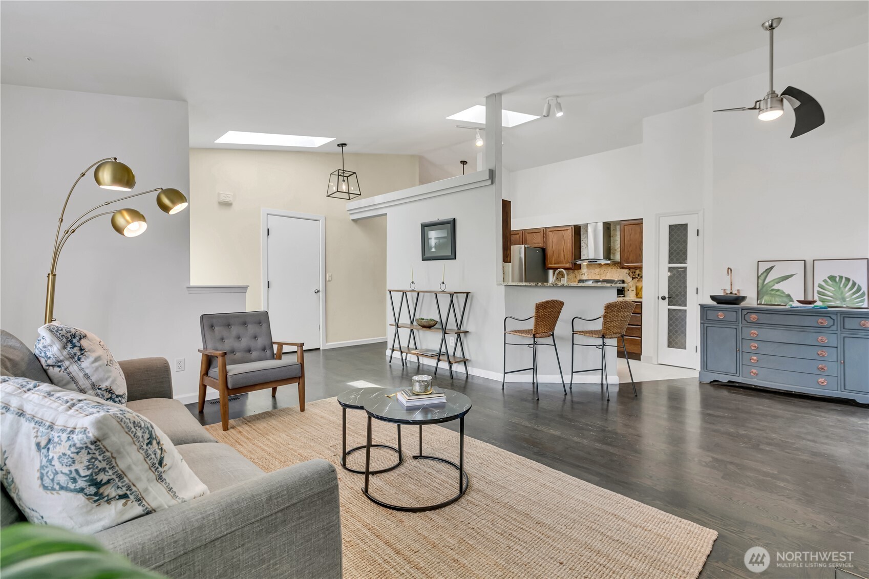 8418 201st Street Property Photo 10