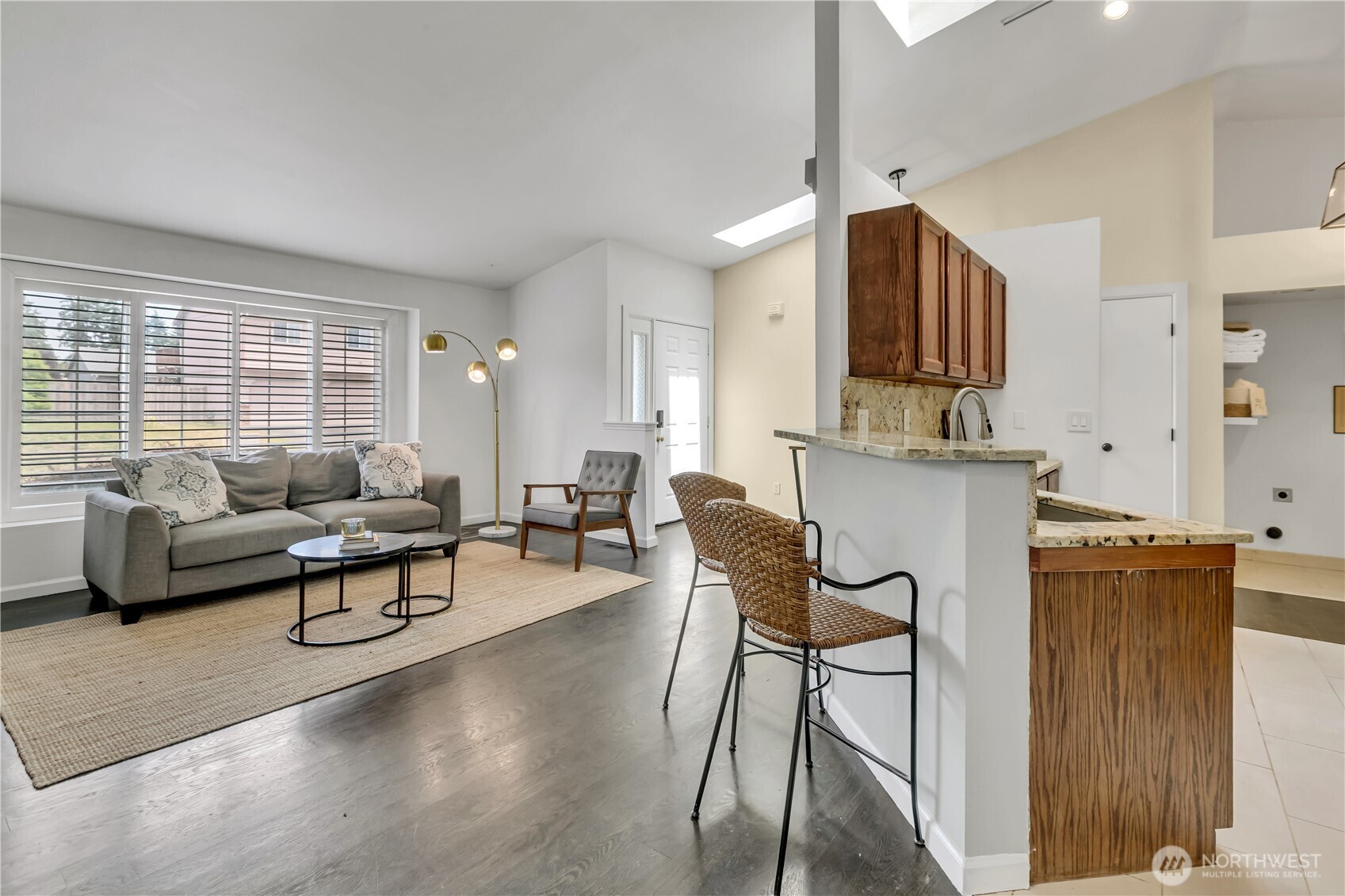 8418 201st Street Property Photo 13