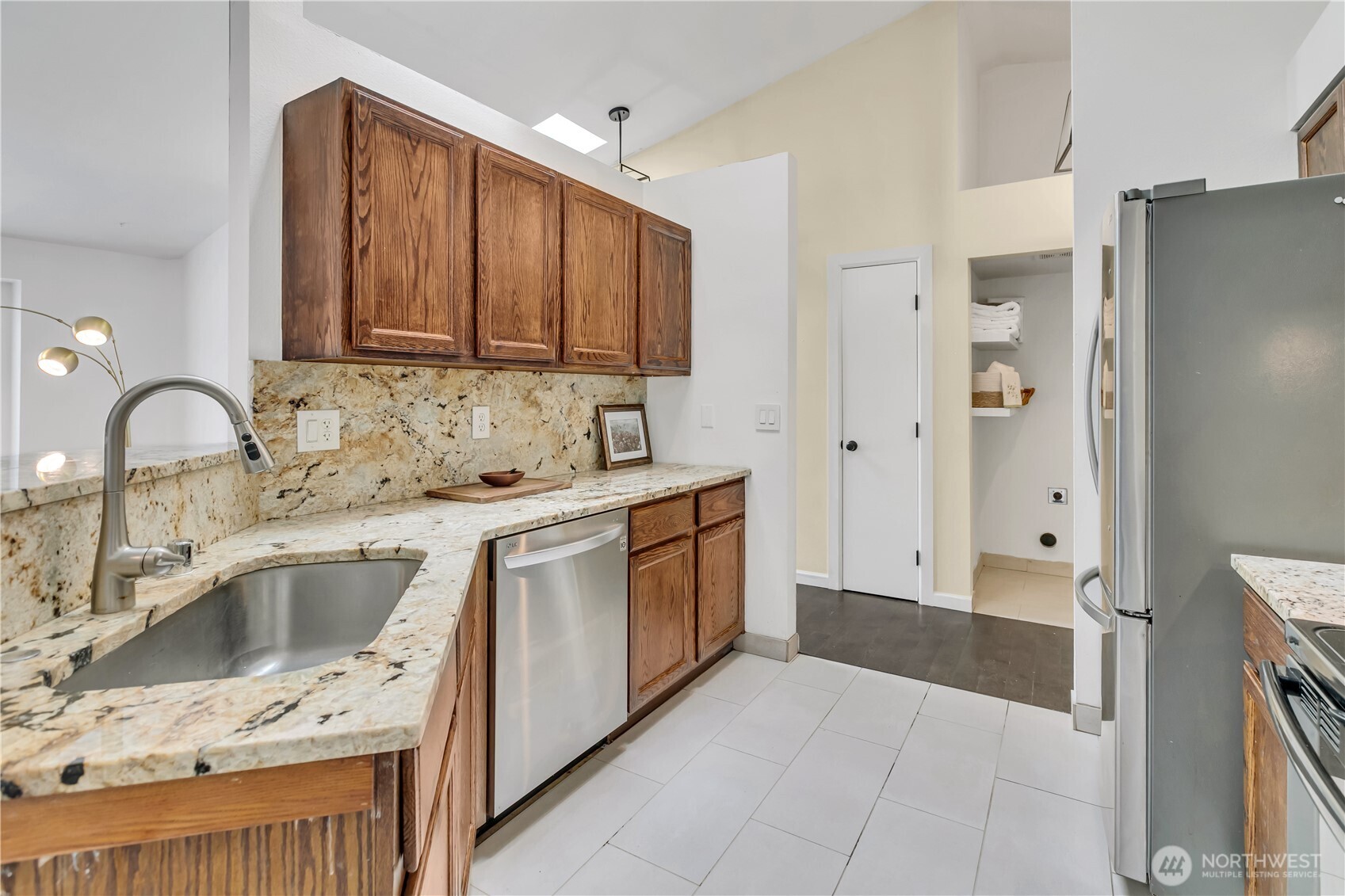 8418 201st Street Property Photo 14