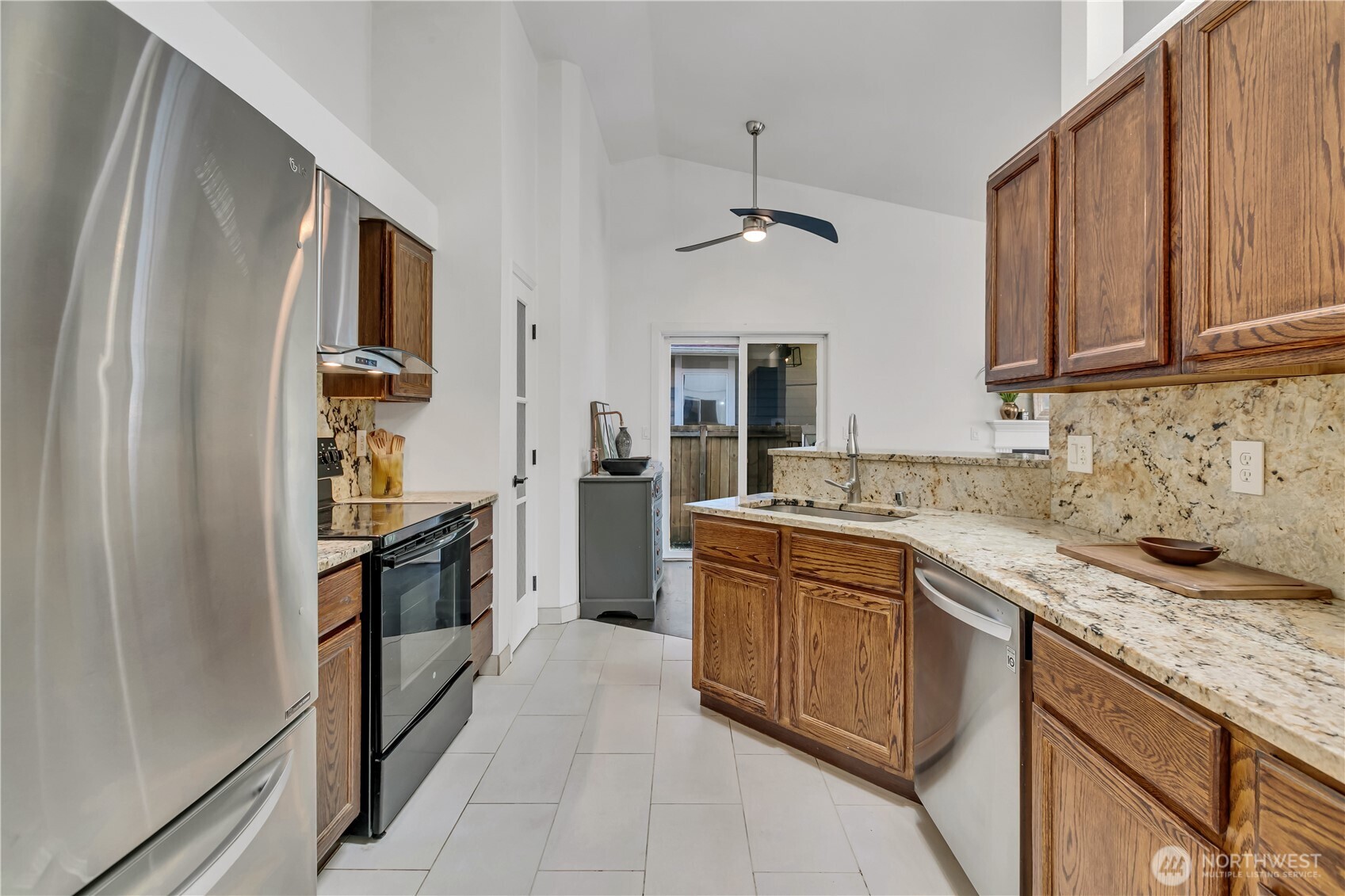 8418 201st Street Property Photo 17