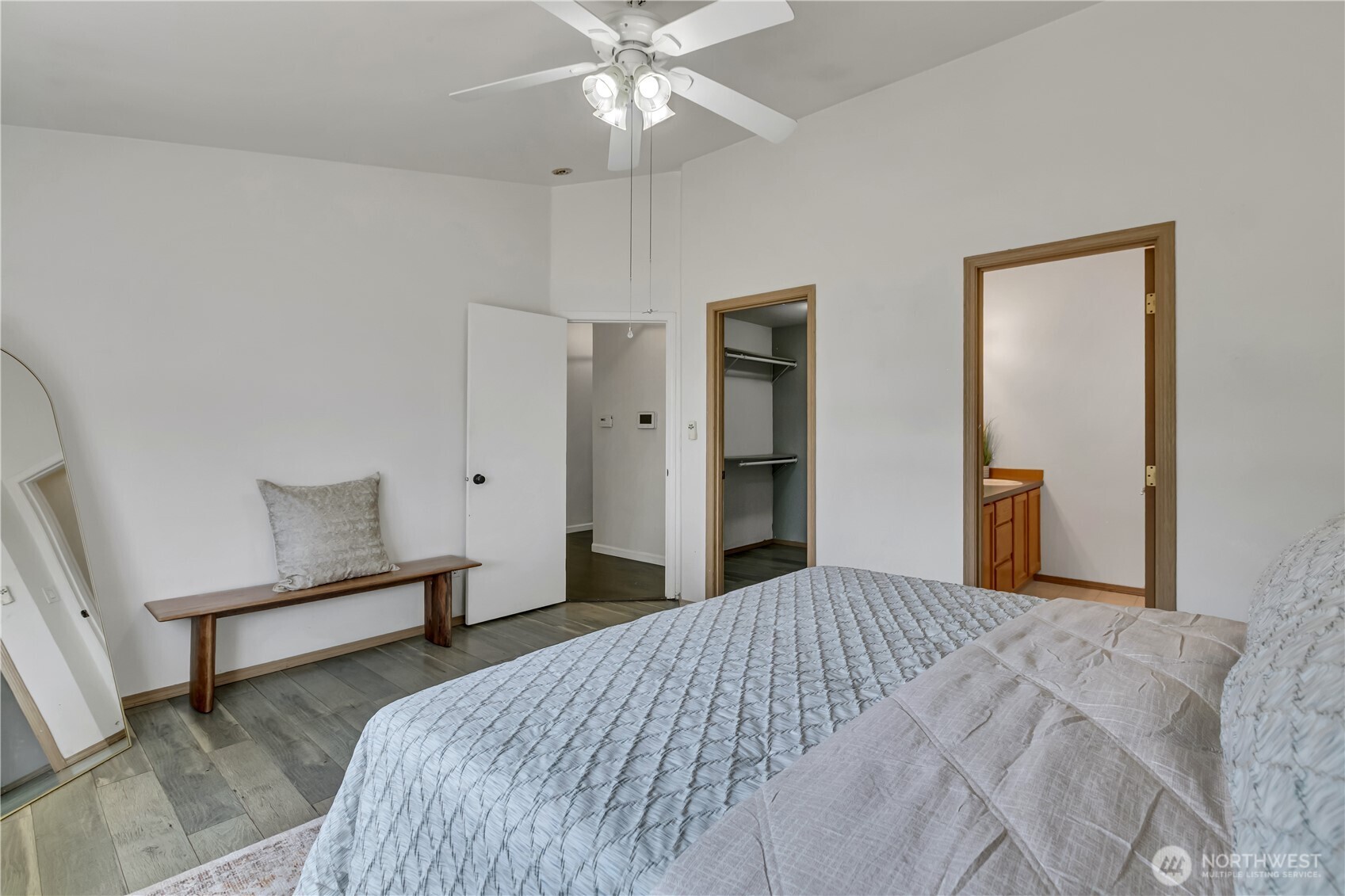 8418 201st Street Property Photo 20
