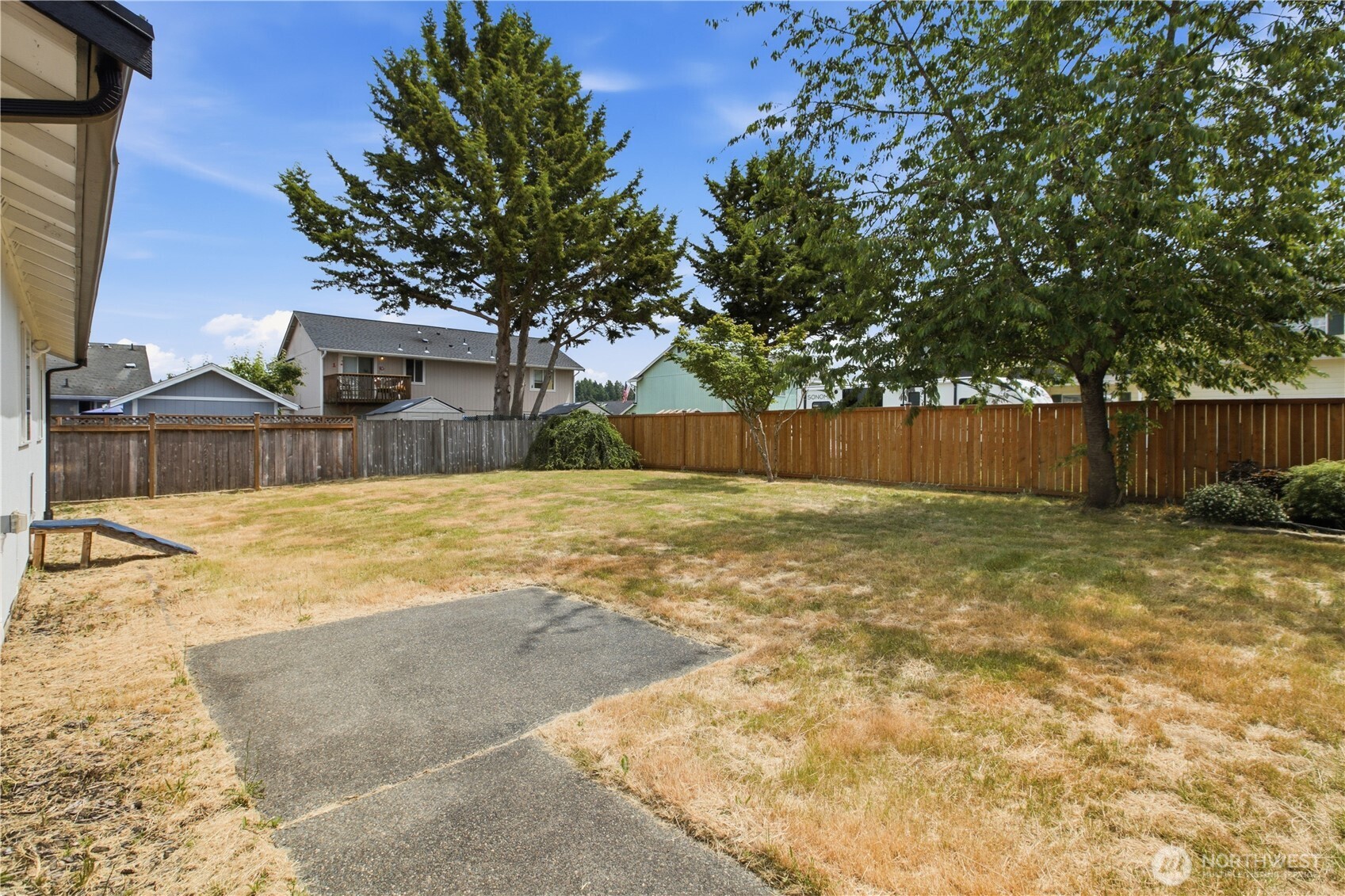 8418 201st Street Property Photo 27