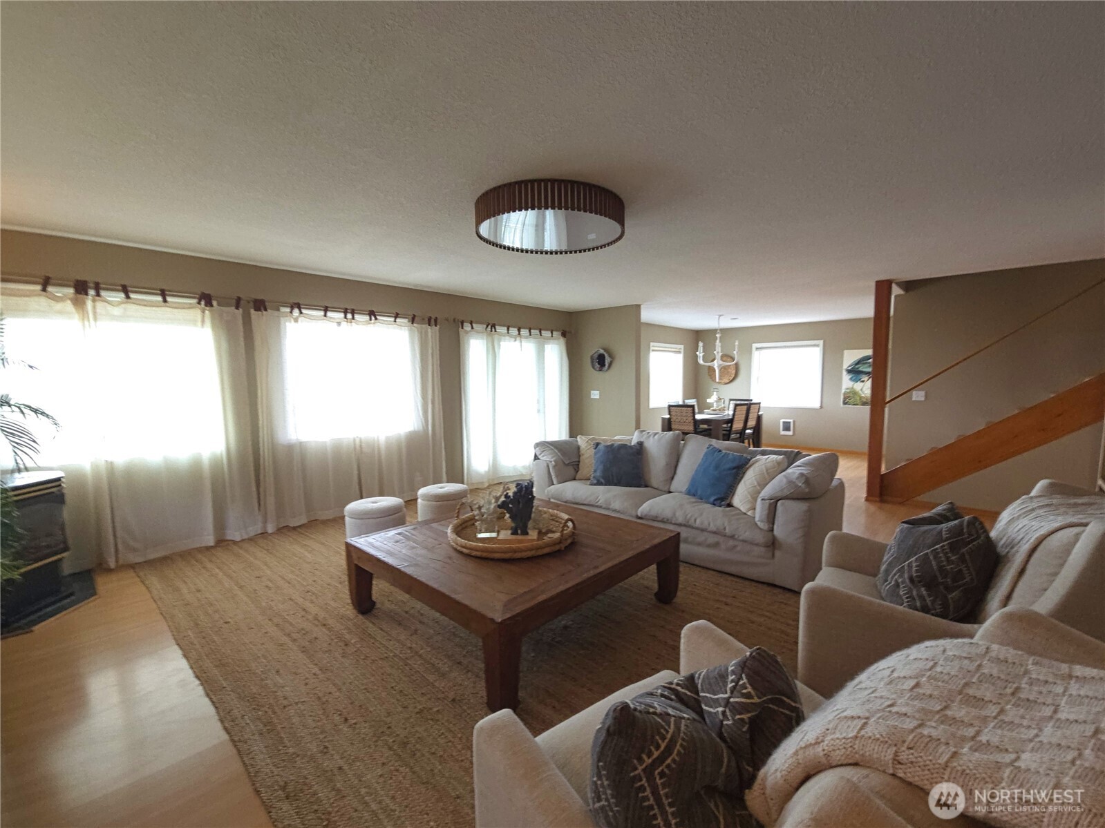 240 Stringtown Road Property Photo 6