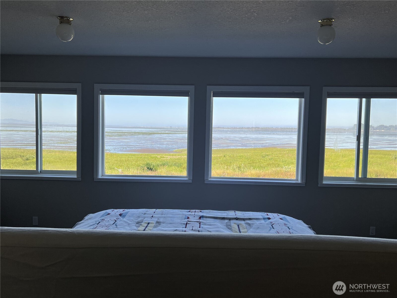 240 Stringtown Road Property Photo 11