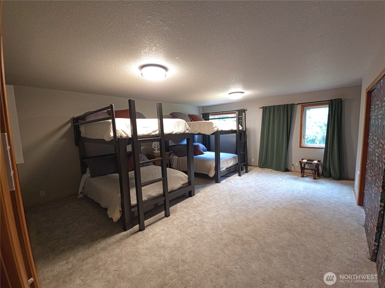 240 Stringtown Road Property Photo 18
