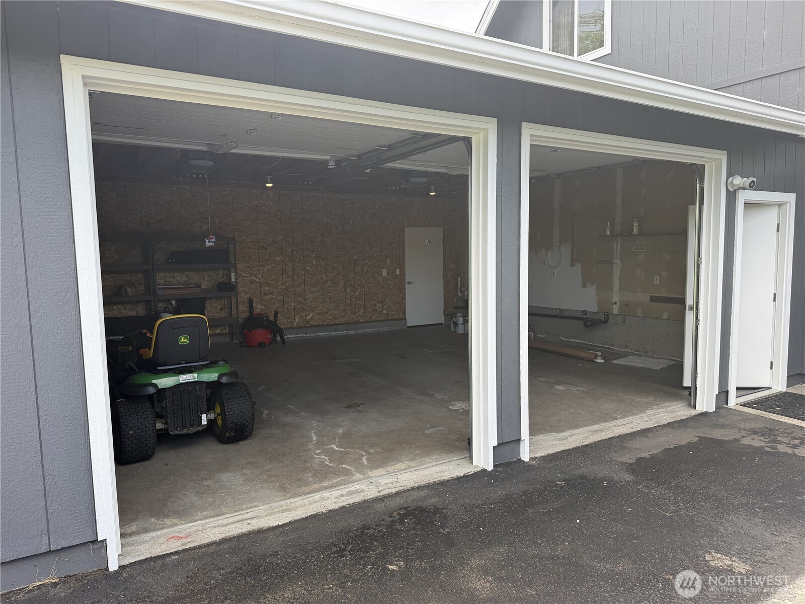 240 Stringtown Road Property Photo 23