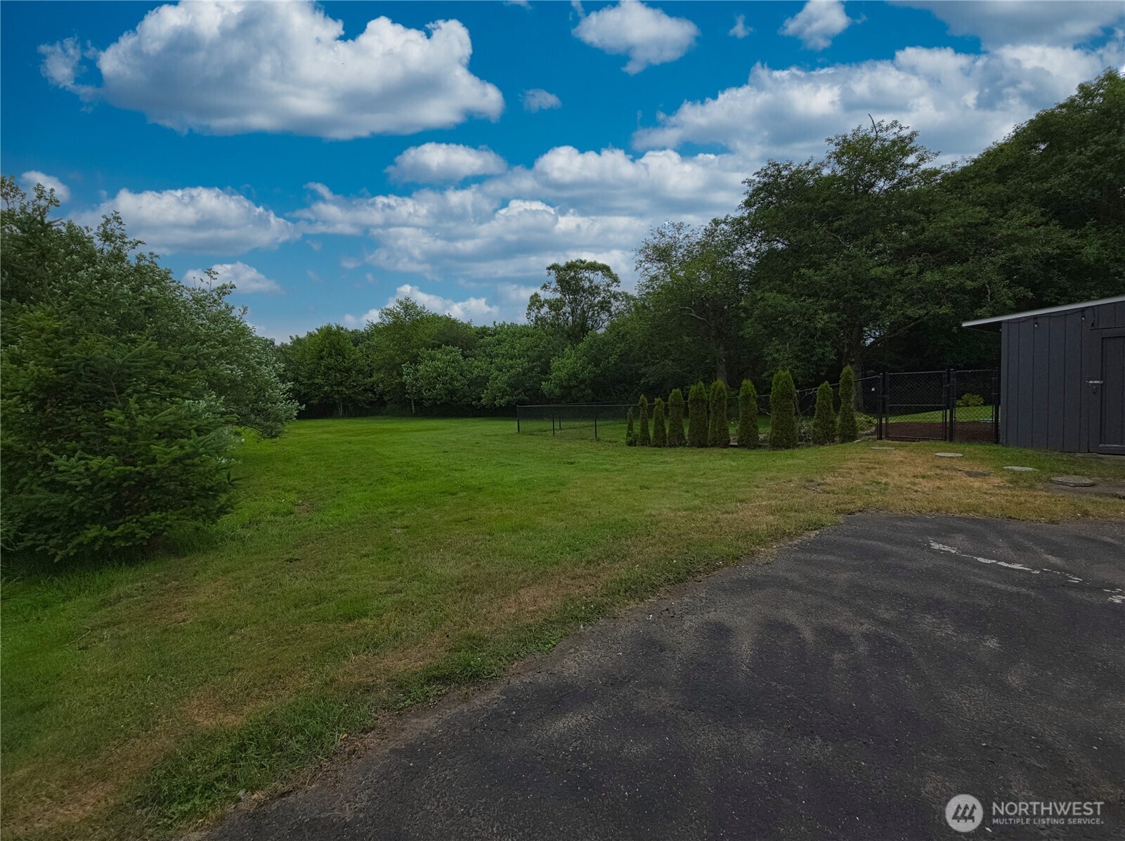 240 Stringtown Road Property Photo 32