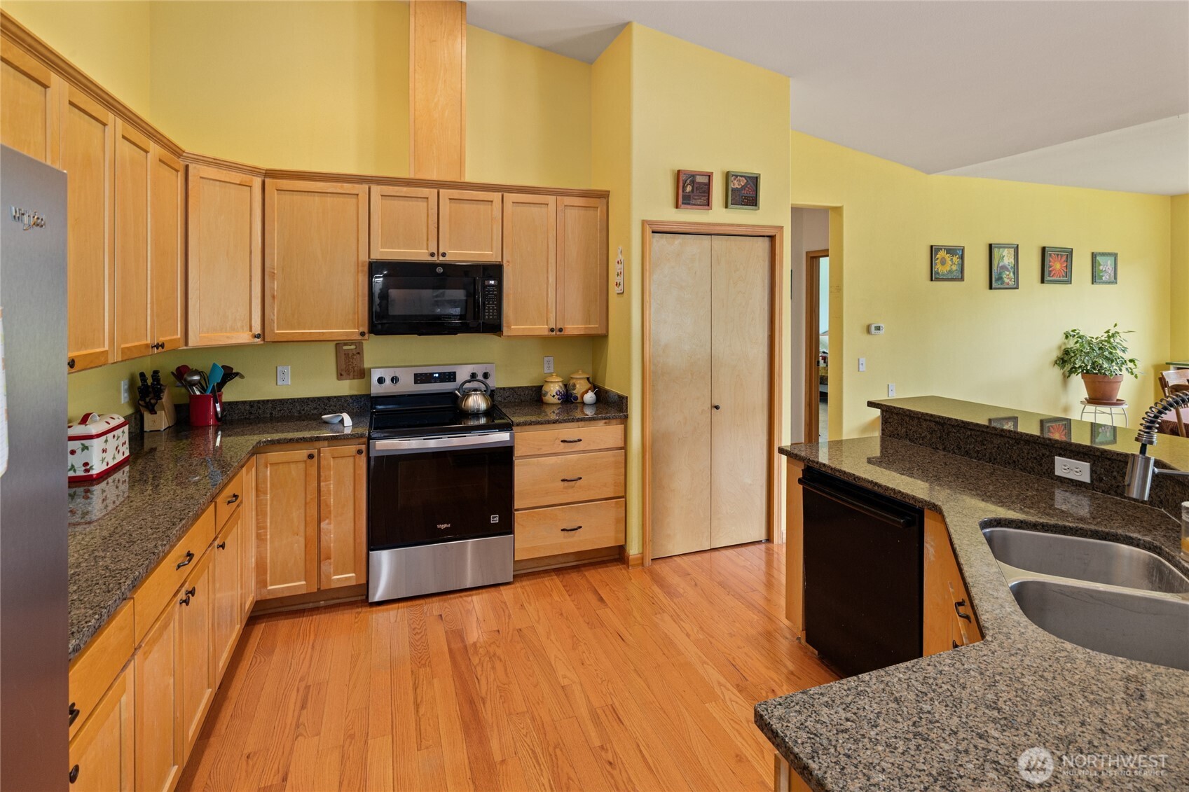 191 Mccoy Drive Property Photo 9