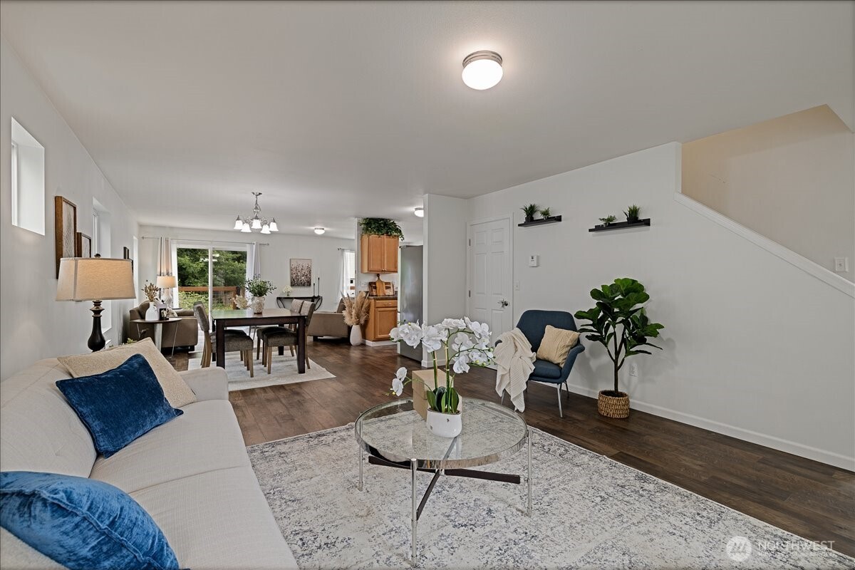 2703 105th Avenue Property Photo 5