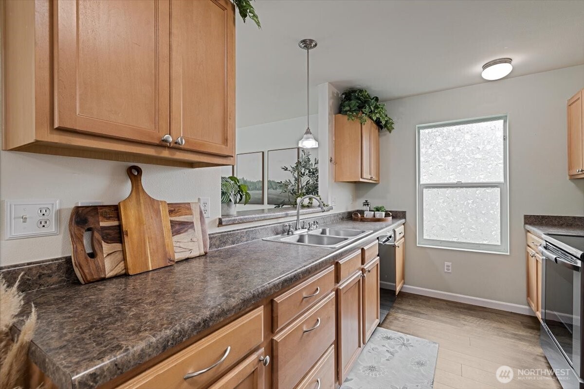 2703 105th Avenue Property Photo 13