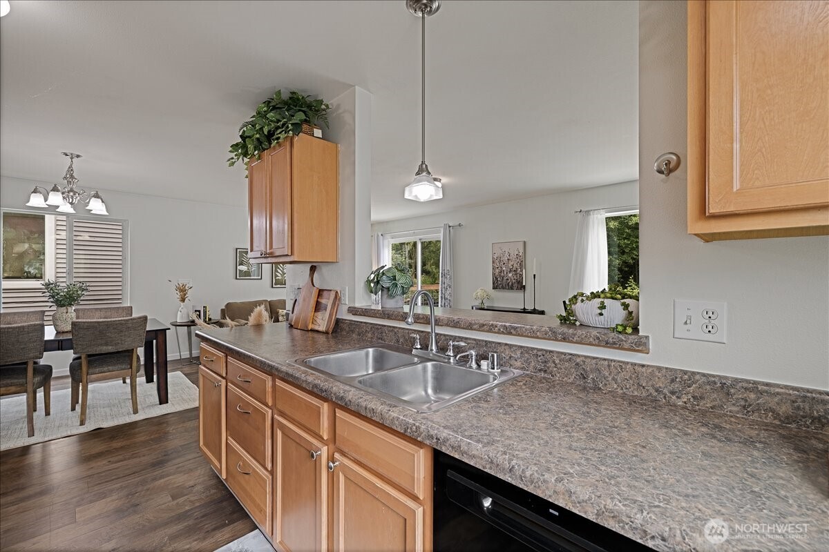 2703 105th Avenue Property Photo 15