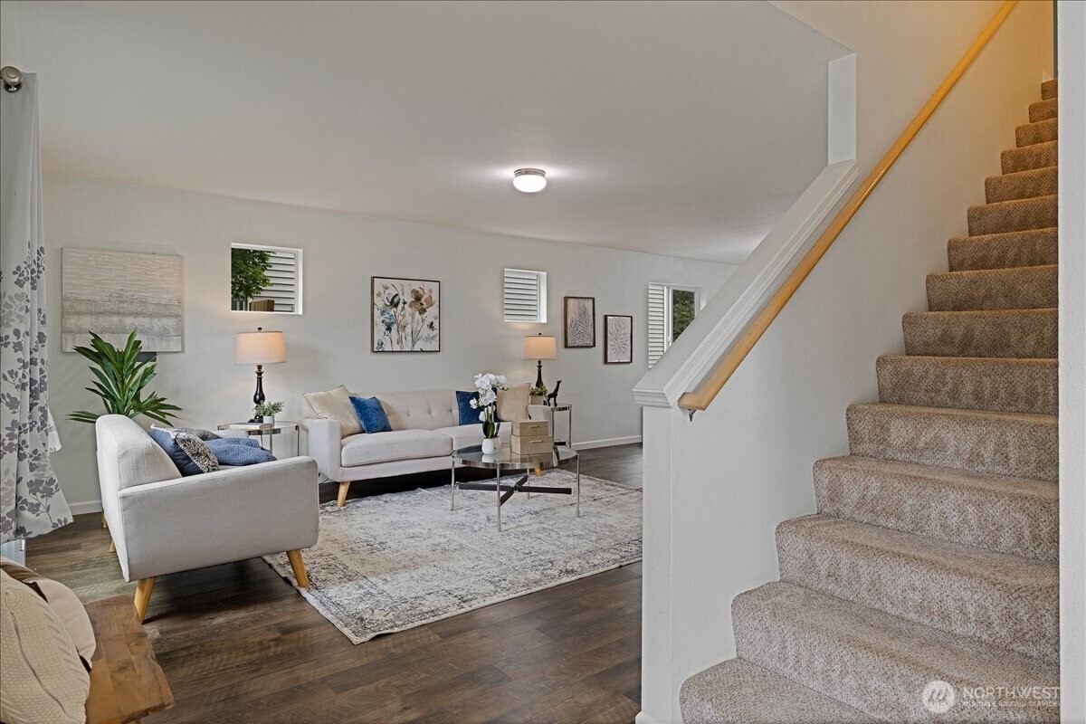 2703 105th Avenue Property Photo 17