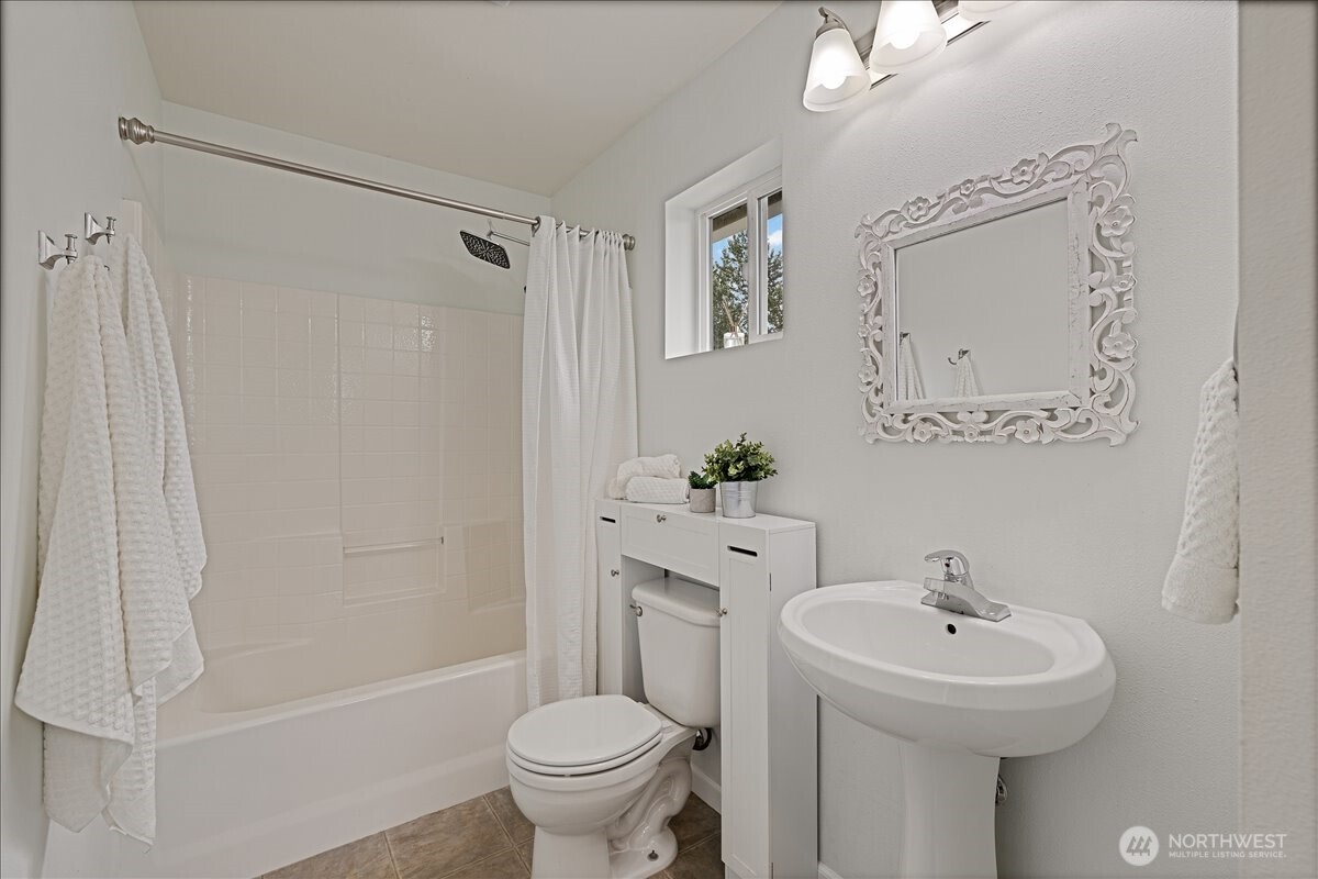 2703 105th Avenue Property Photo 22