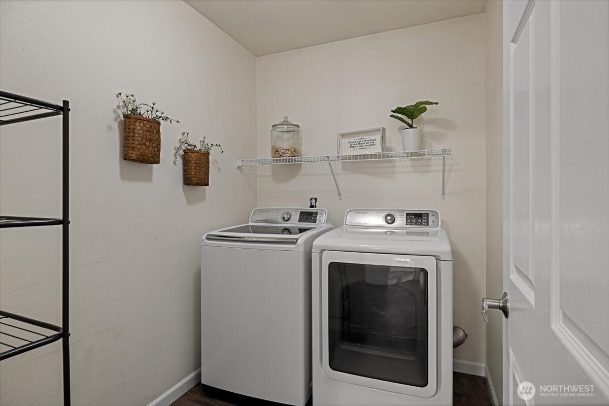 2703 105th Avenue Property Photo 27