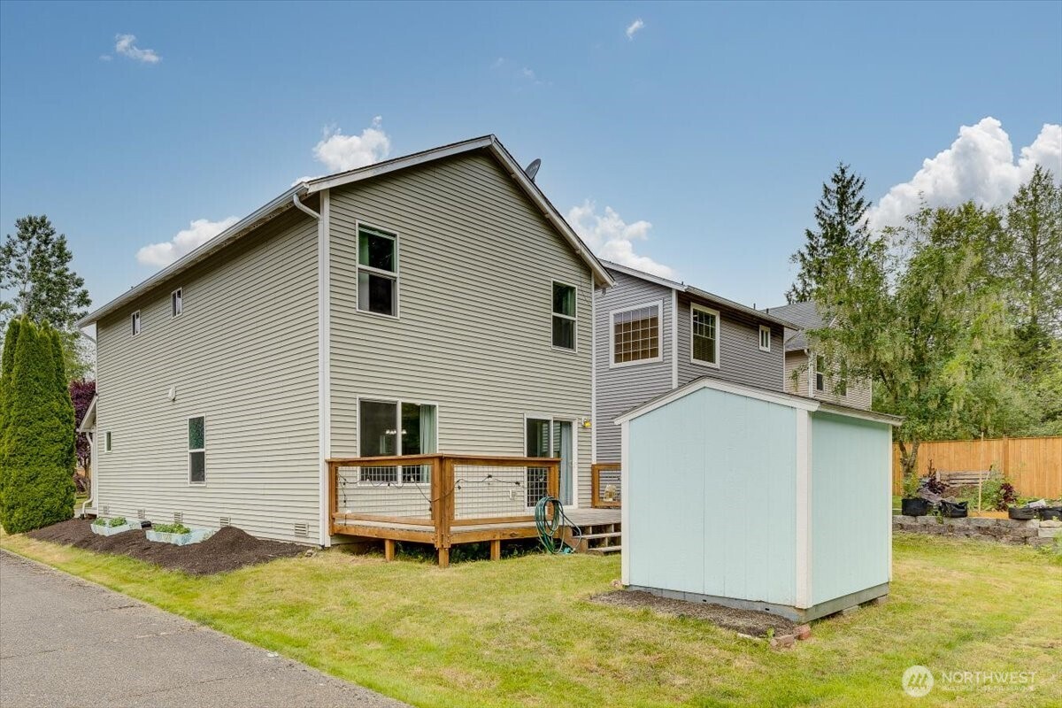 2703 105th Avenue Property Photo 28