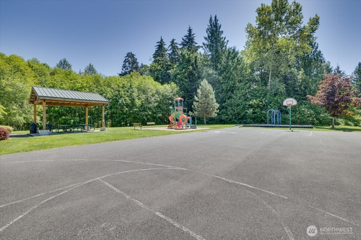 2703 105th Avenue Property Photo 30