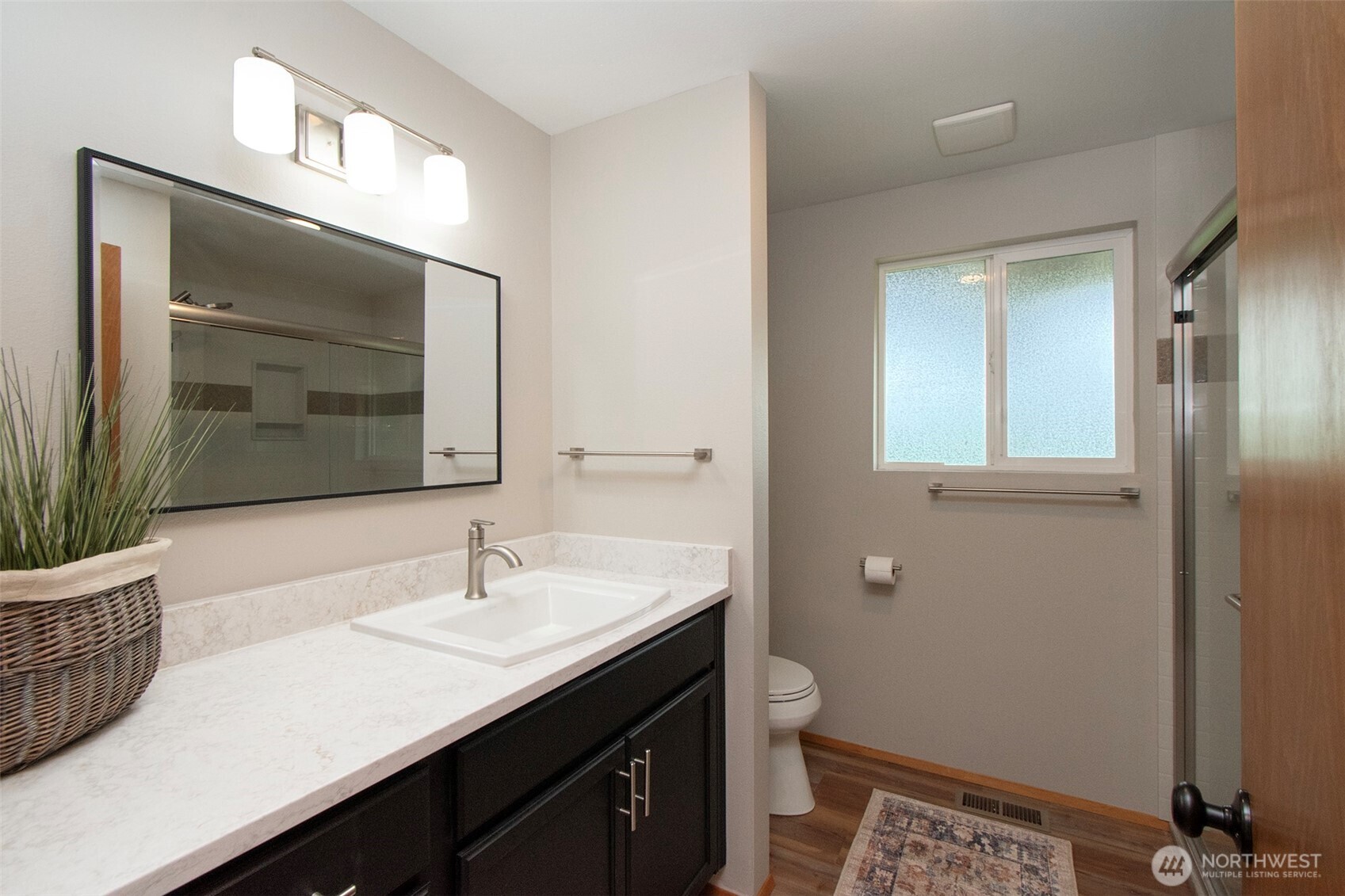 860 Thornton Drive Property Photo 17
