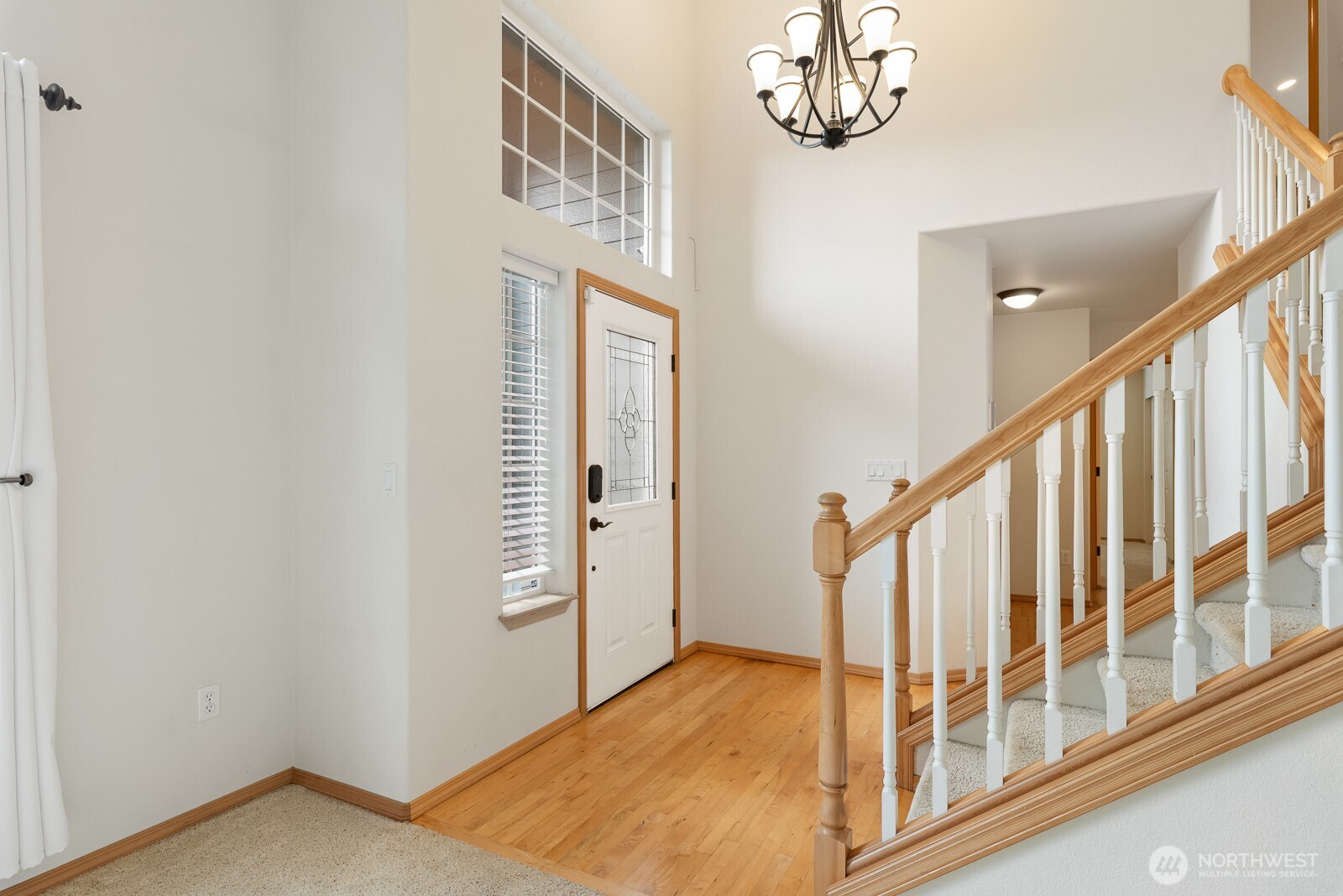 17825 79th Drive Property Photo 4