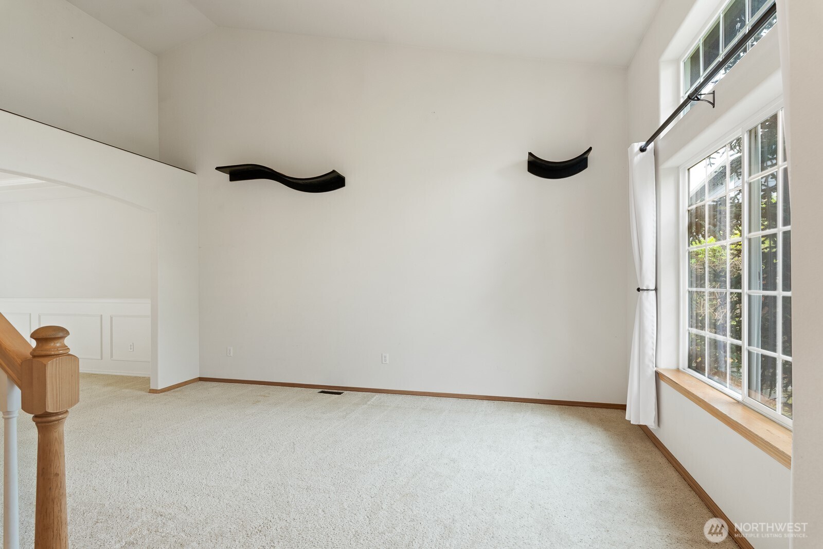 17825 79th Drive Property Photo 5