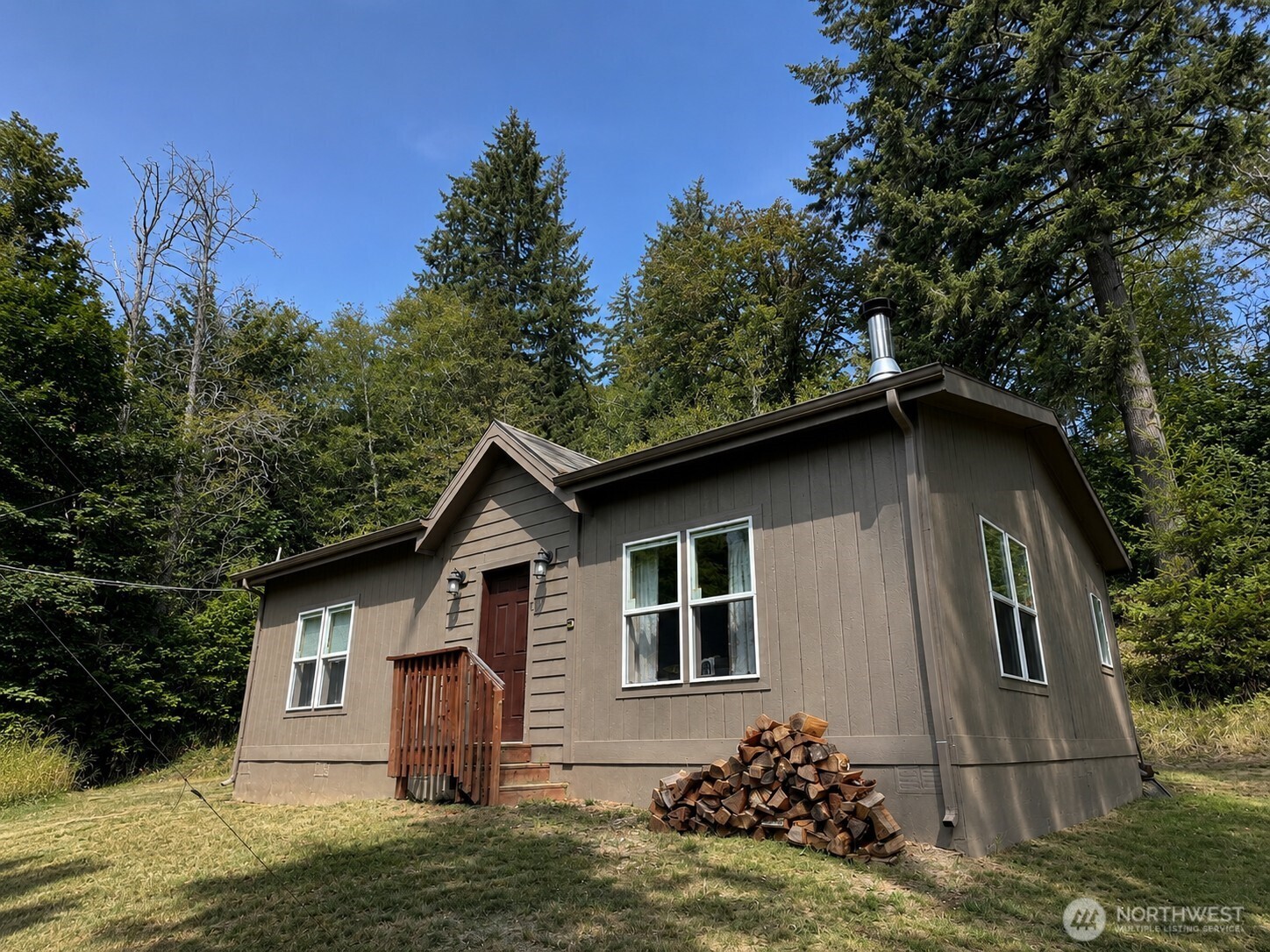 380 Williams Creek Road Property Photo 1