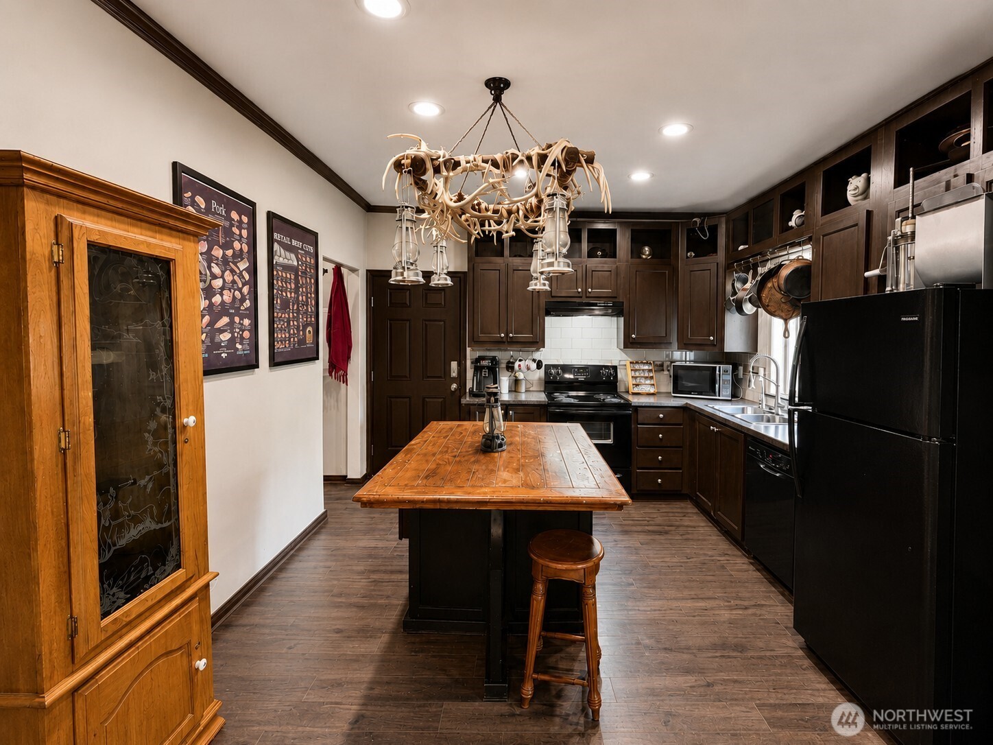 380 Williams Creek Road Property Photo 6