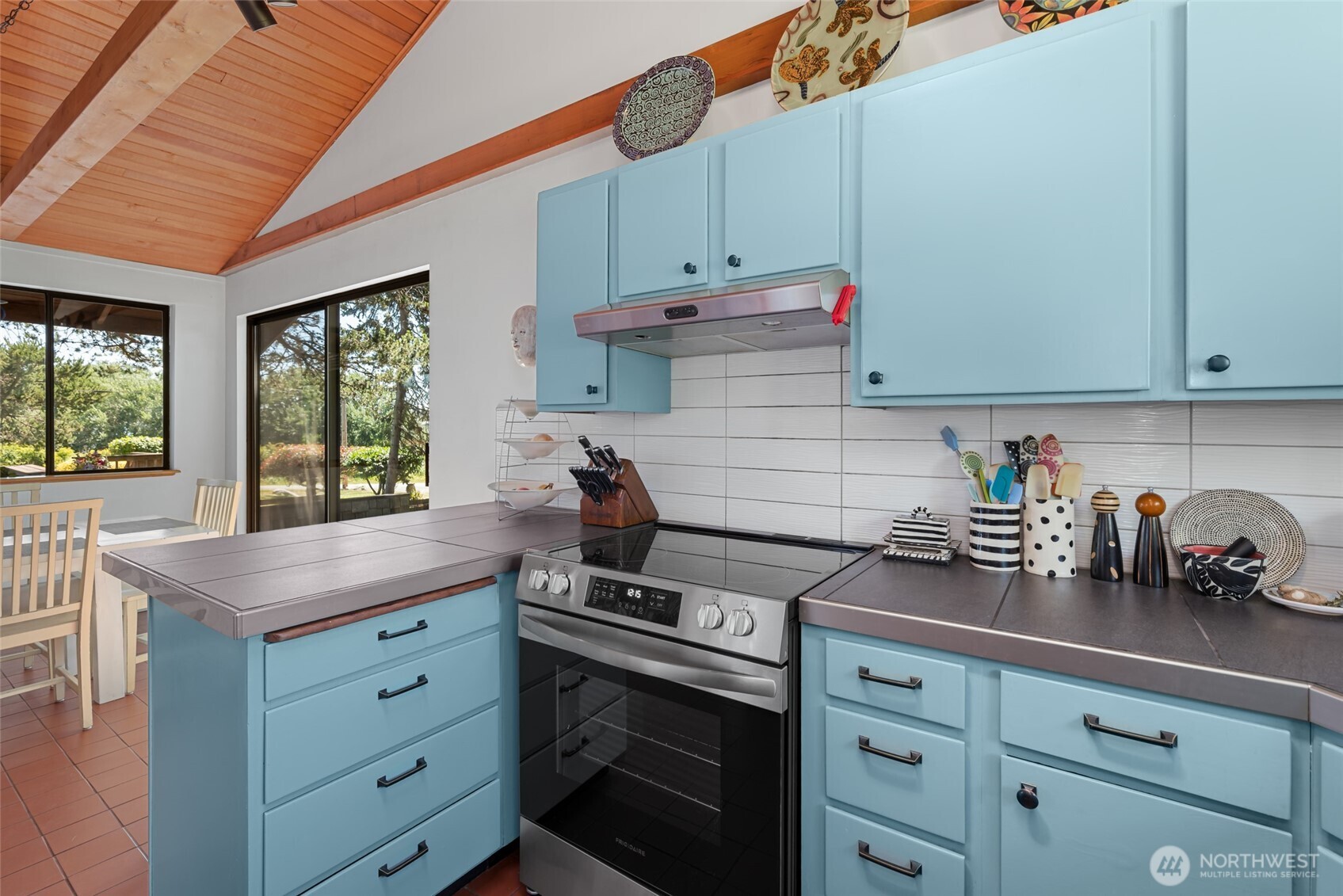7914 Tidewater Road Property Photo 13