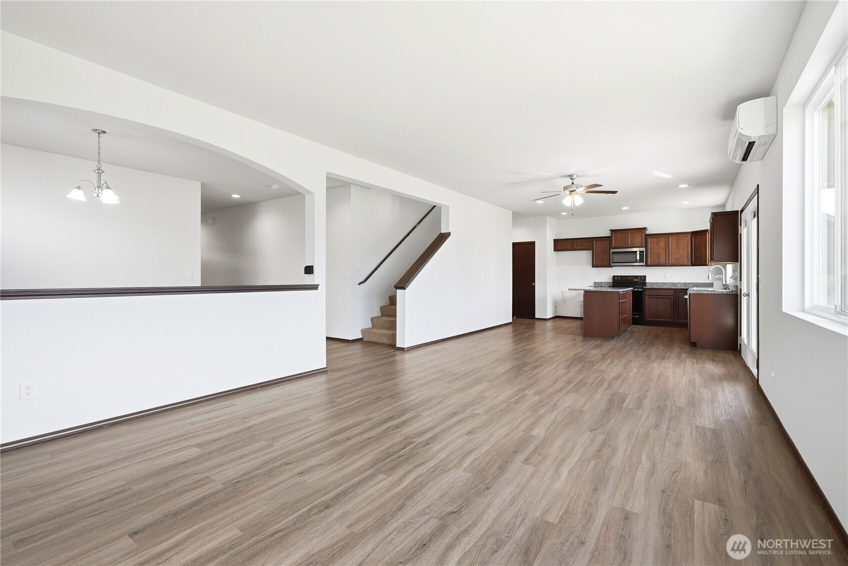 1904 W Sunnyview Lane Property Photo 10