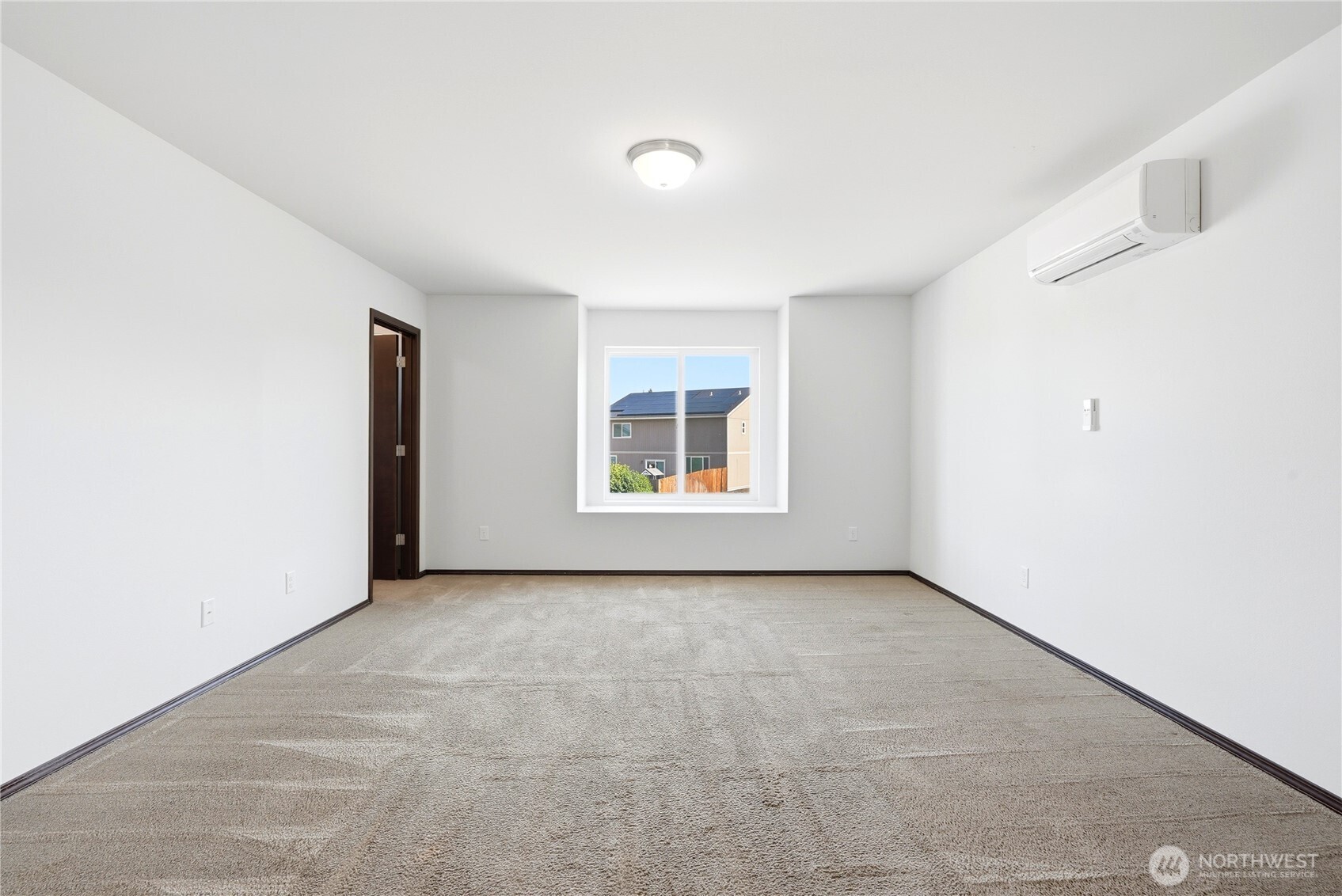 1904 W Sunnyview Lane Property Photo 11