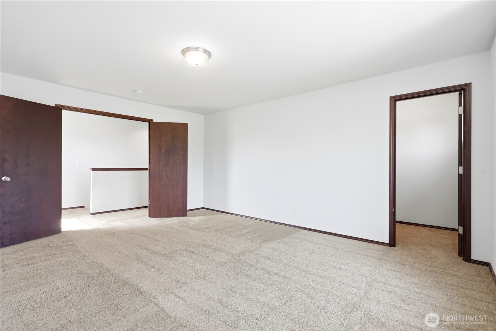 1904 W Sunnyview Lane Property Photo 12
