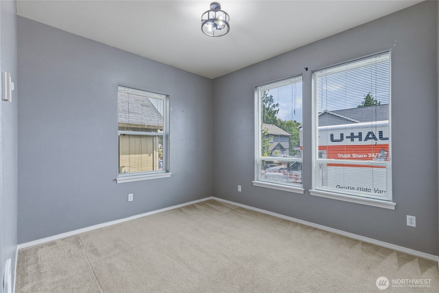 90 Glen Gate Loop Property Photo 17