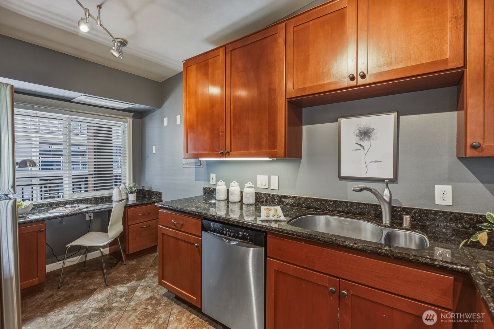 130 105th Avenue C-316 Property Photo 7