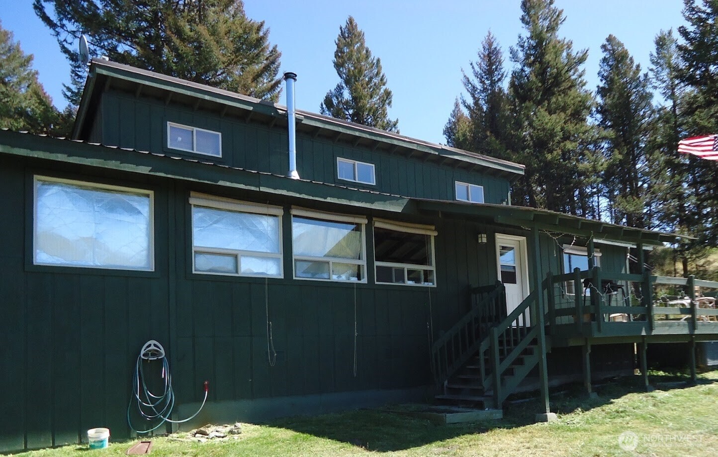 302 Davies Road Property Photo 1