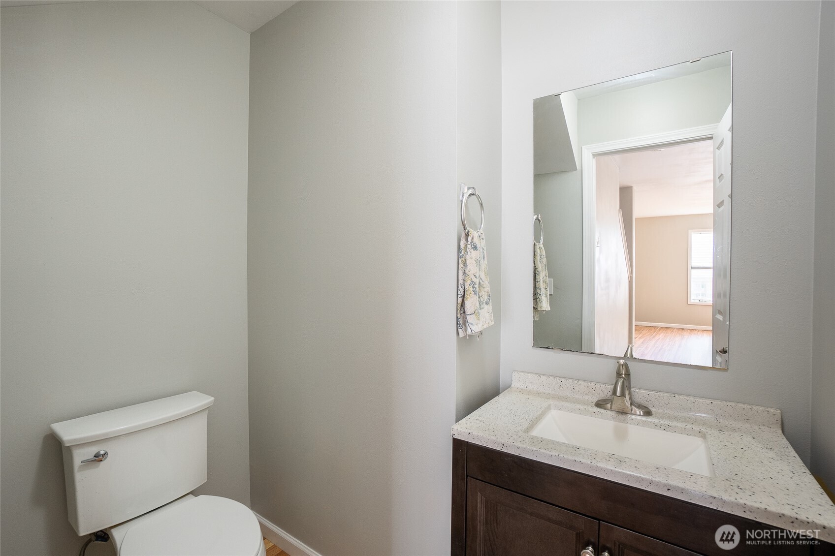 908 Daffodil Avenue Property Photo 14