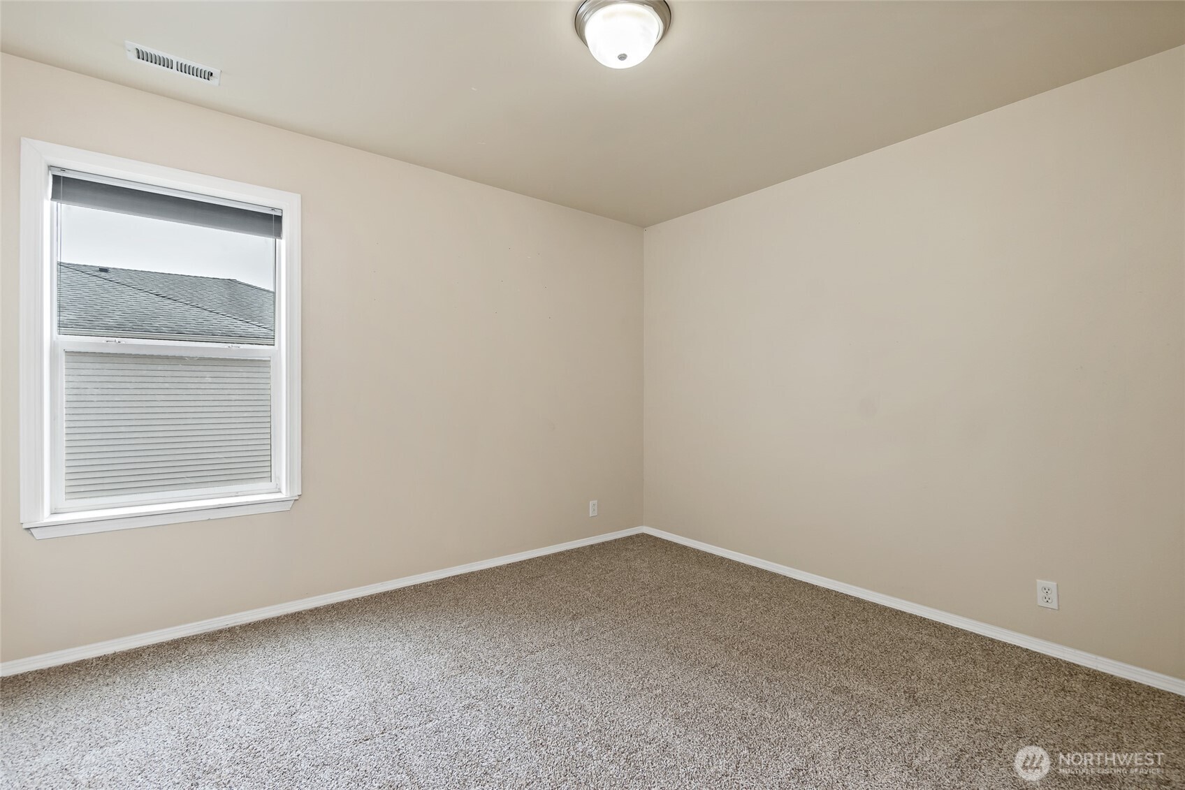 908 Daffodil Avenue Property Photo 23