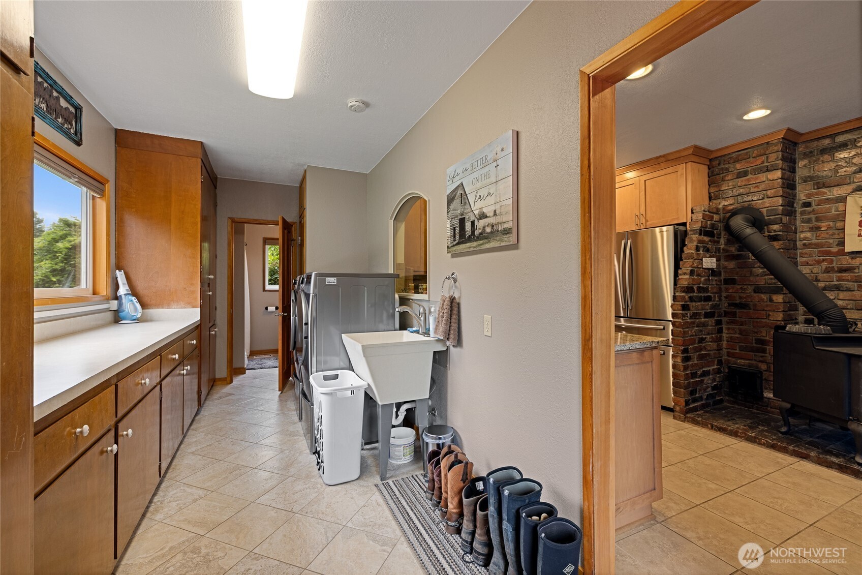 106 Lester Rd Property Photo 9
