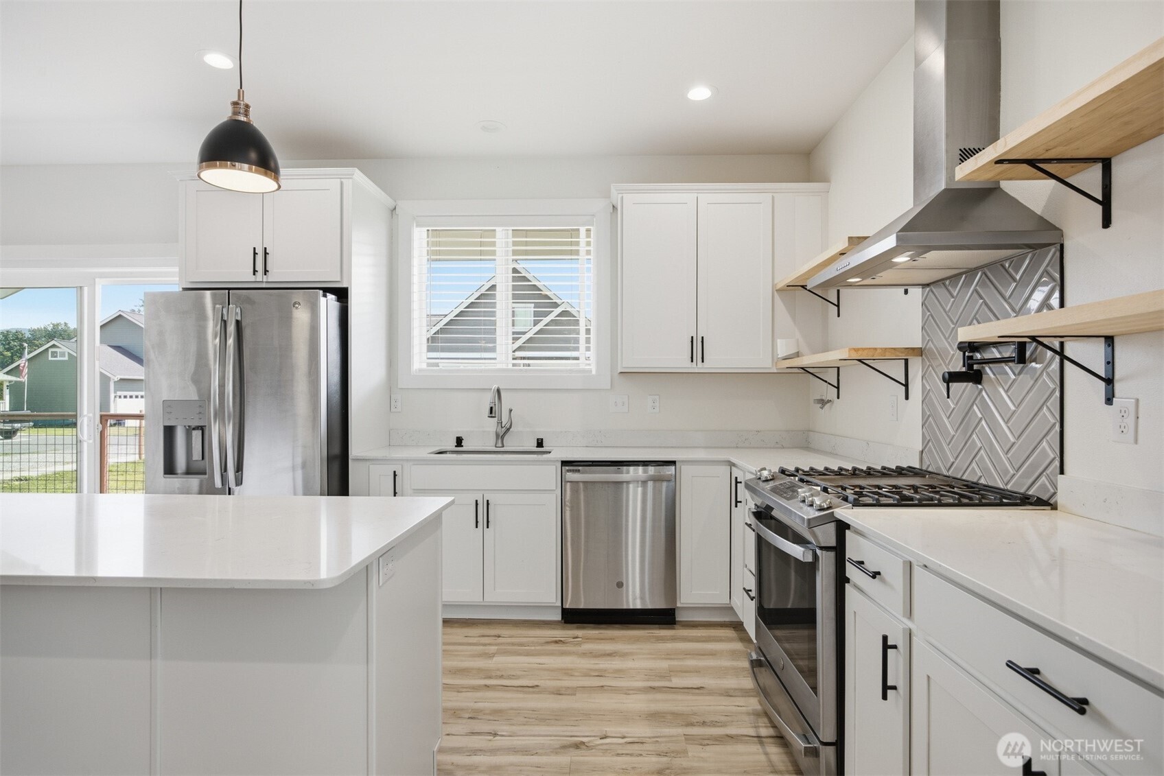 533 Second Street Property Photo 12