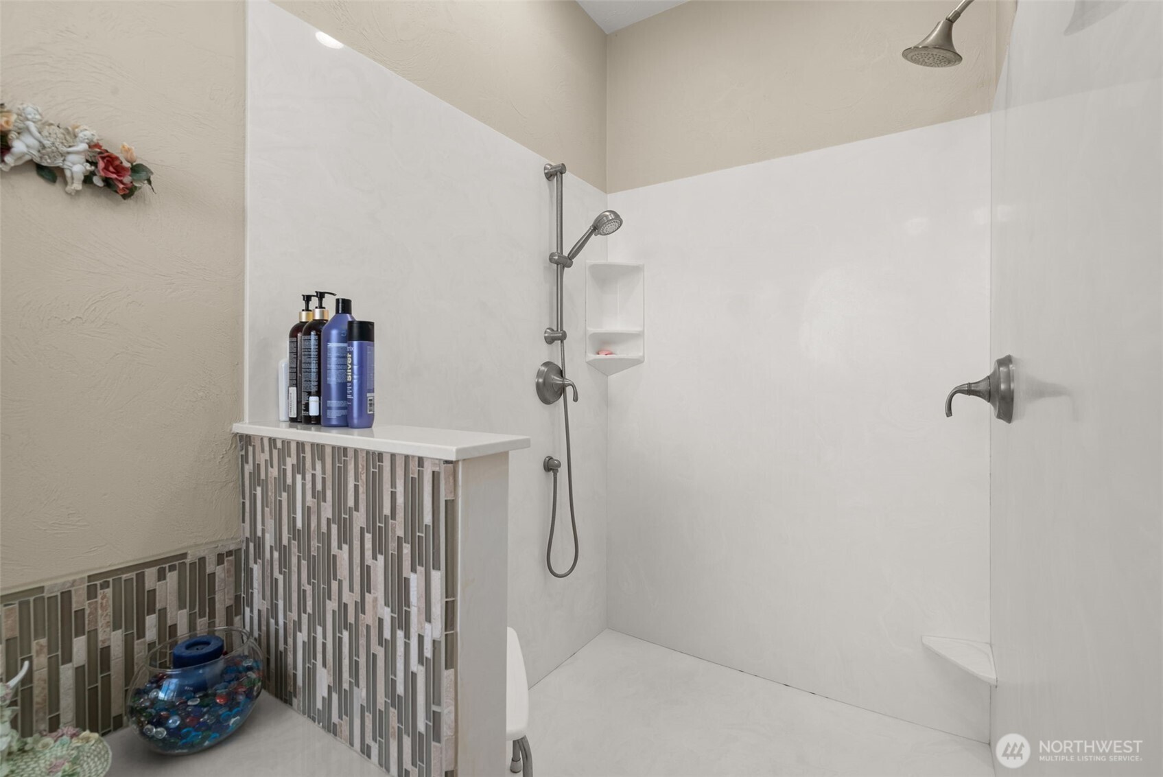 1471 E Webb Hill Road Property Photo 19