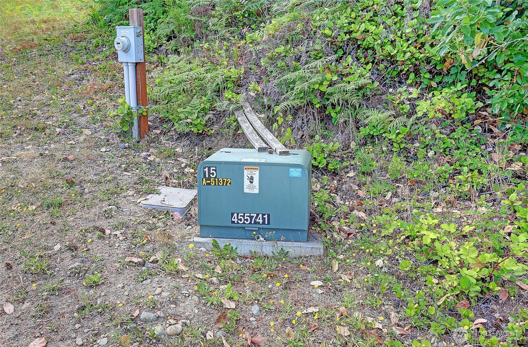 1 J Triangle Cove Lane Property Photo 9
