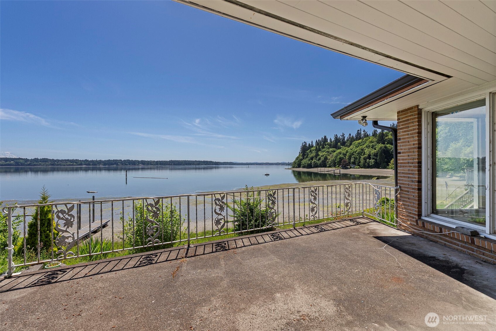 2417 Beach View Lane Property Photo 16