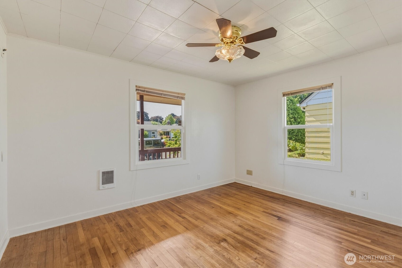 1447 9th Avenue Property Photo 14