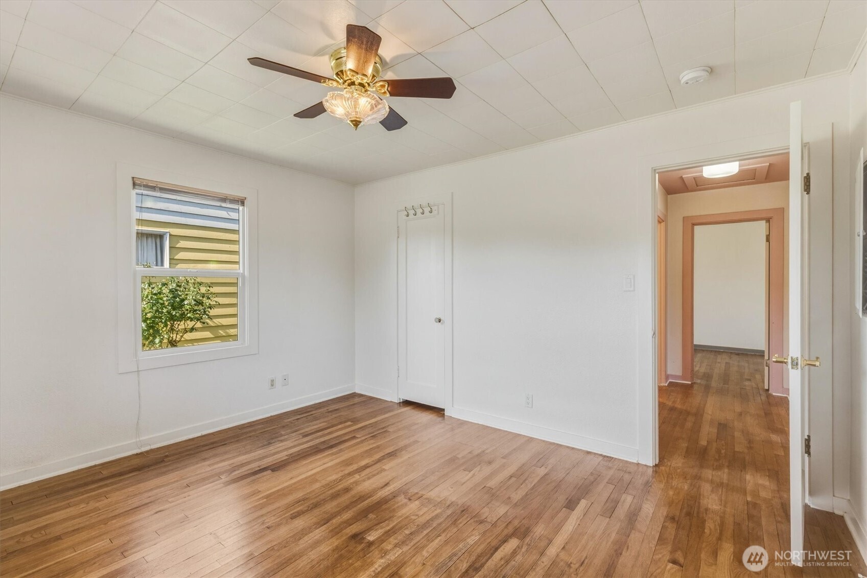 1447 9th Avenue Property Photo 16