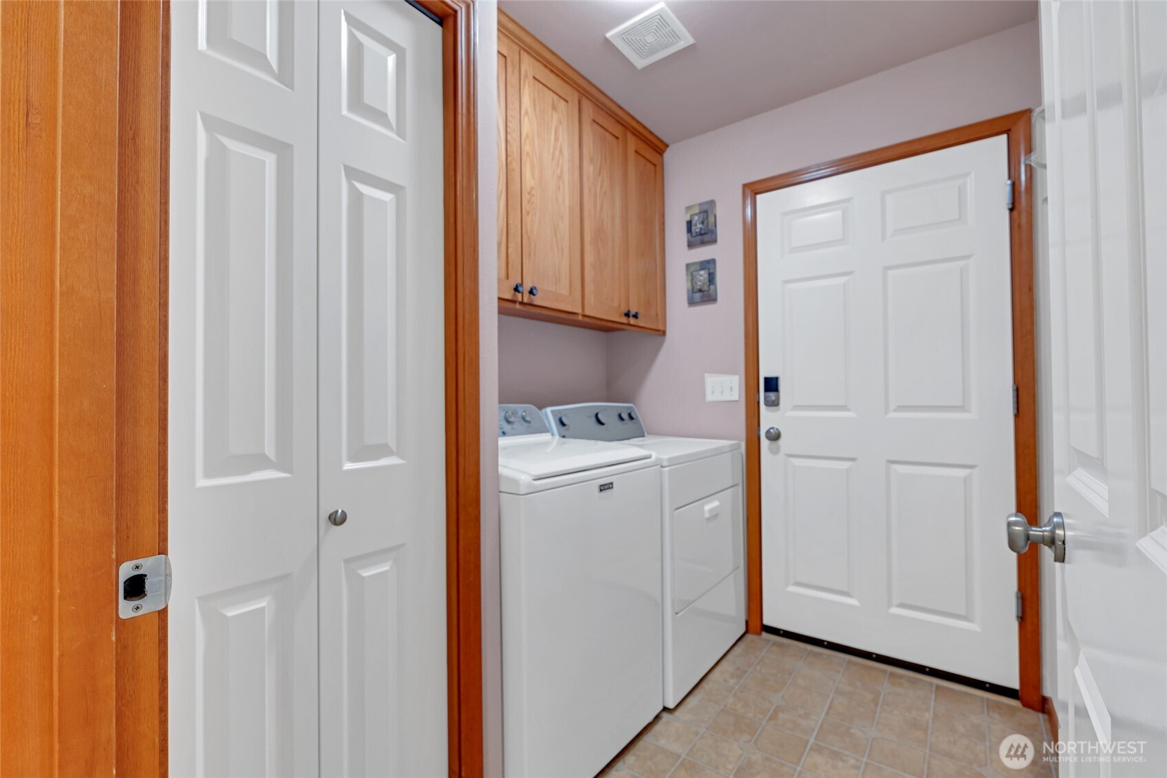 451 Rhododendron Drive Property Photo 24