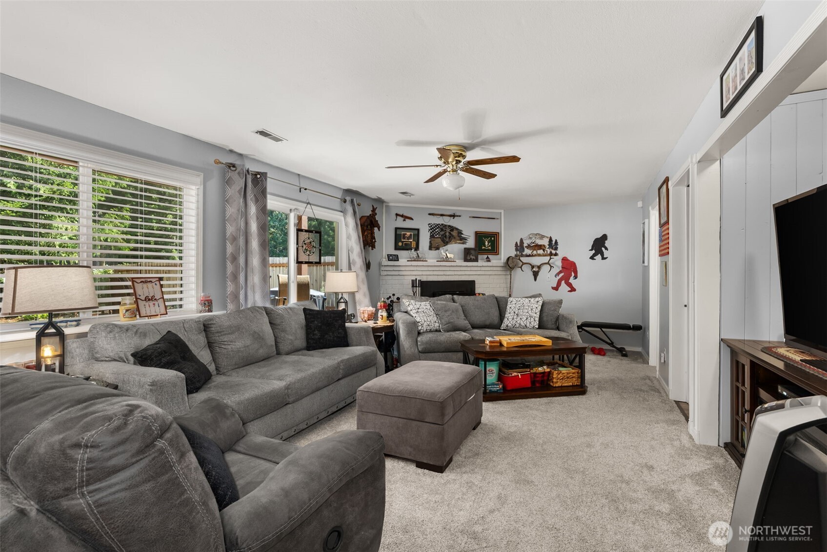 8538 48th Court Property Photo 17