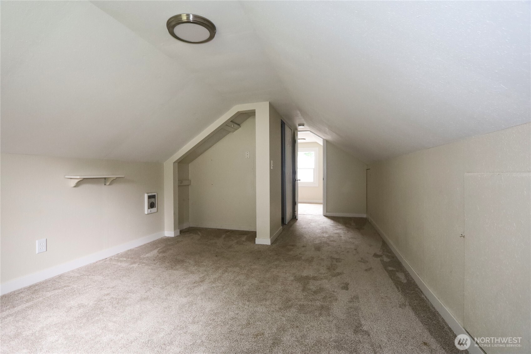 1312 E Summit Street Property Photo 16