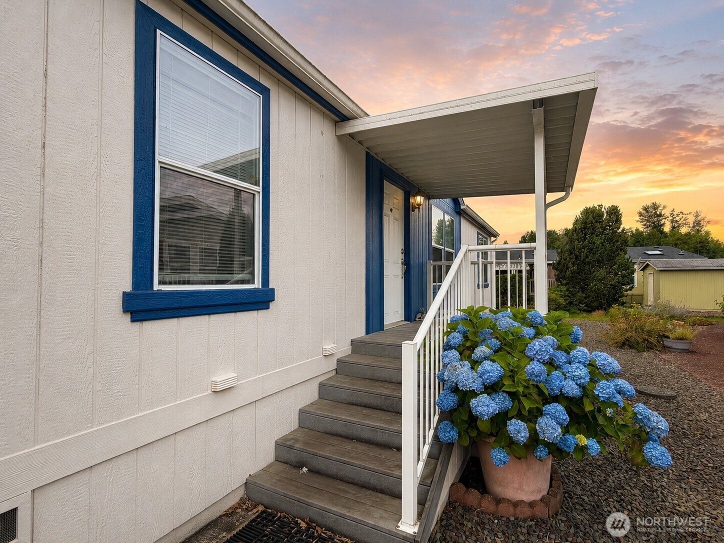 14727 43rd Avenue 37 Property Photo 2