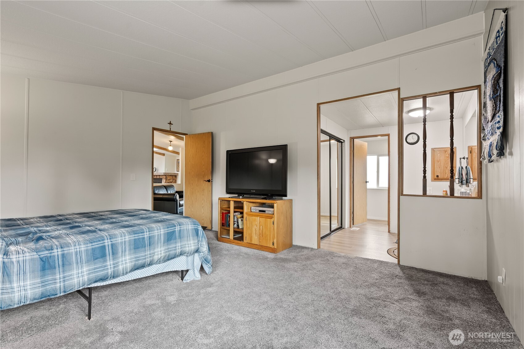 8095 Rathbone Road Property Photo 16