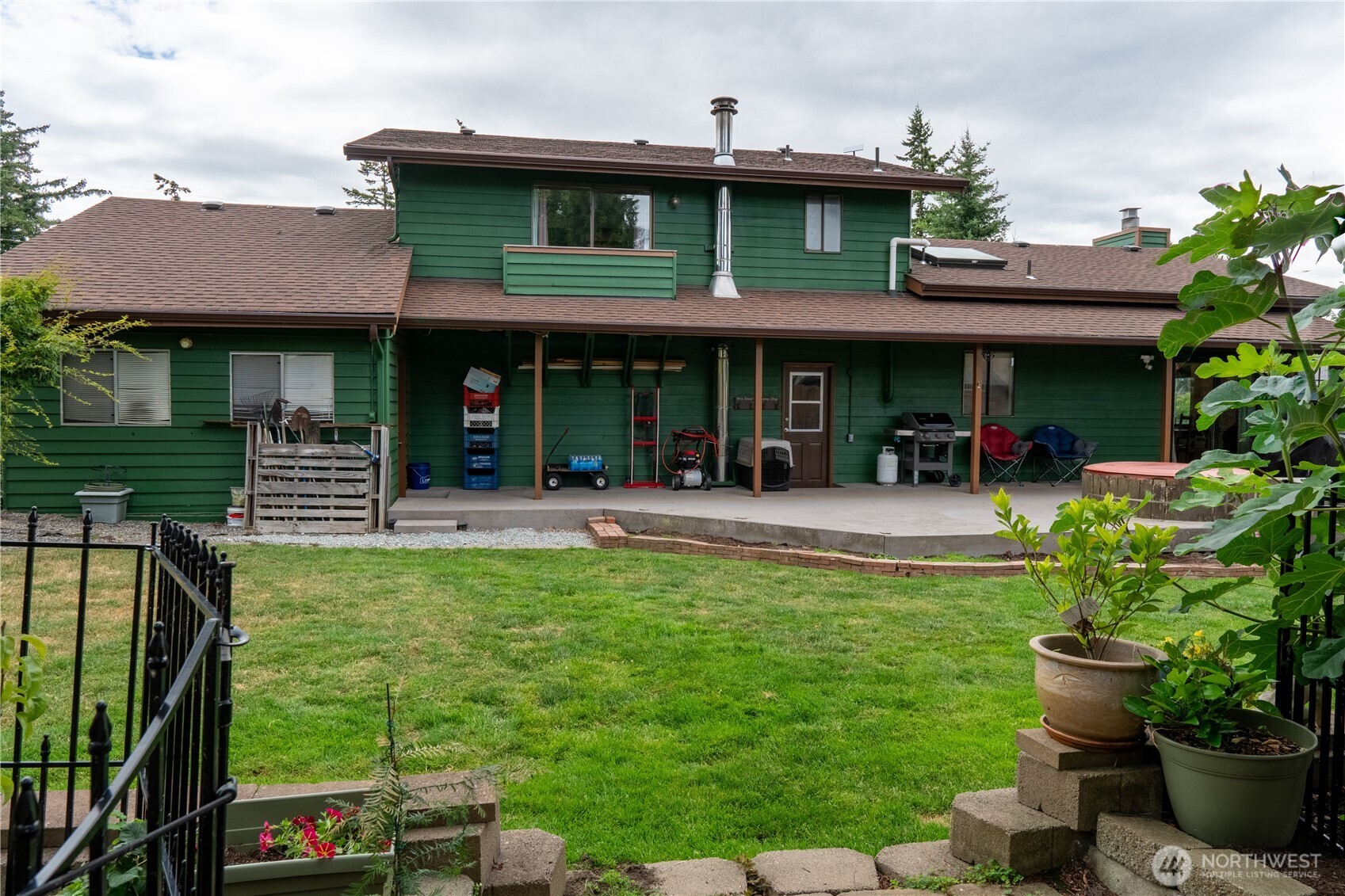 727 Poplar Drive Property Photo 10